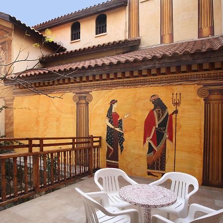 Roman Boutique Hotel Paphos Ngoại thất bức ảnh