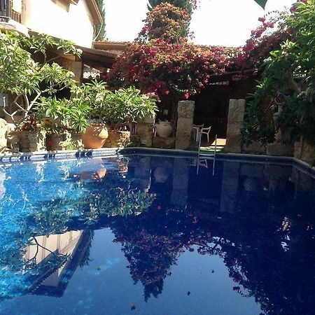 Roman Boutique Hotel Paphos Ngoại thất bức ảnh