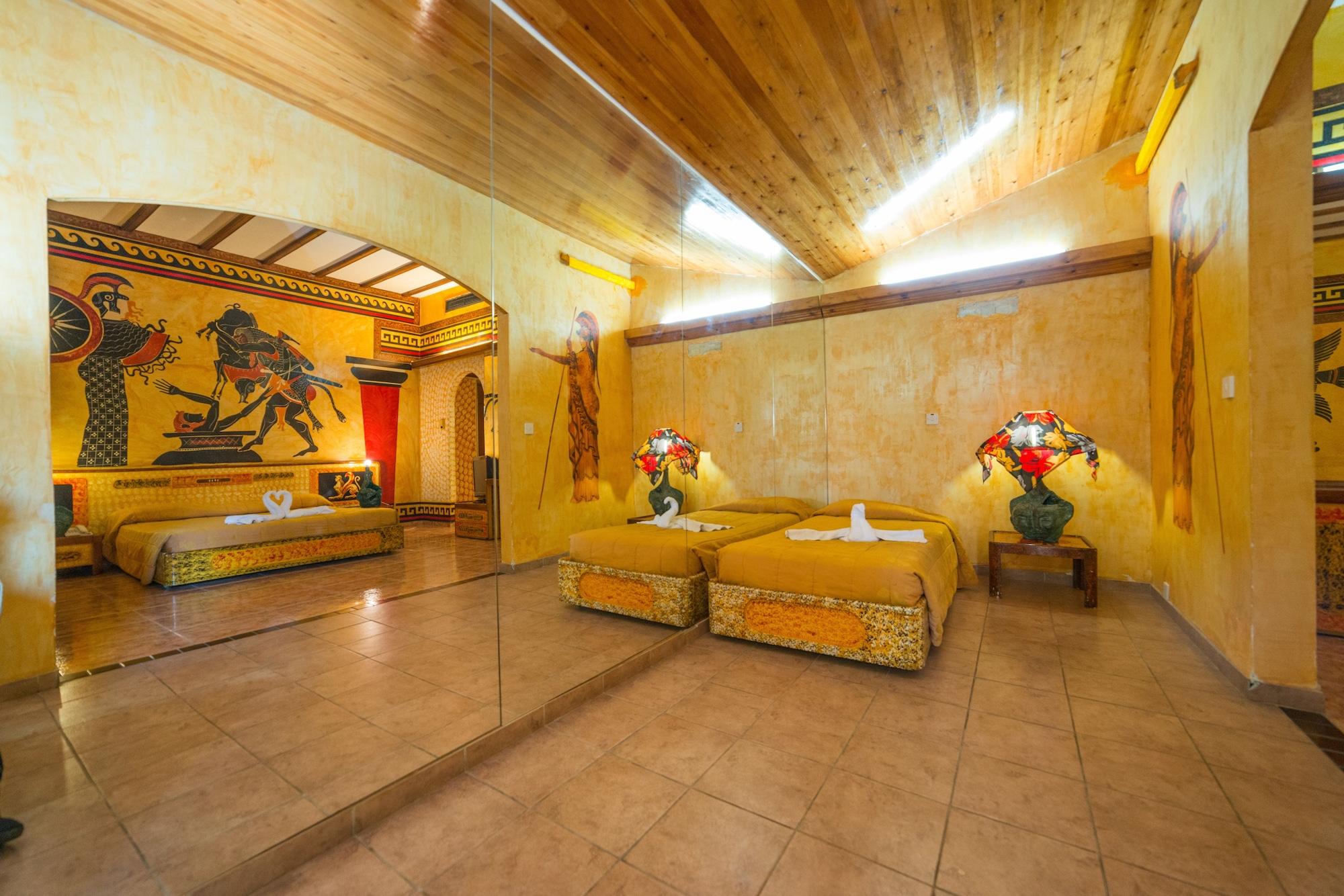 Roman Boutique Hotel Paphos Ngoại thất bức ảnh