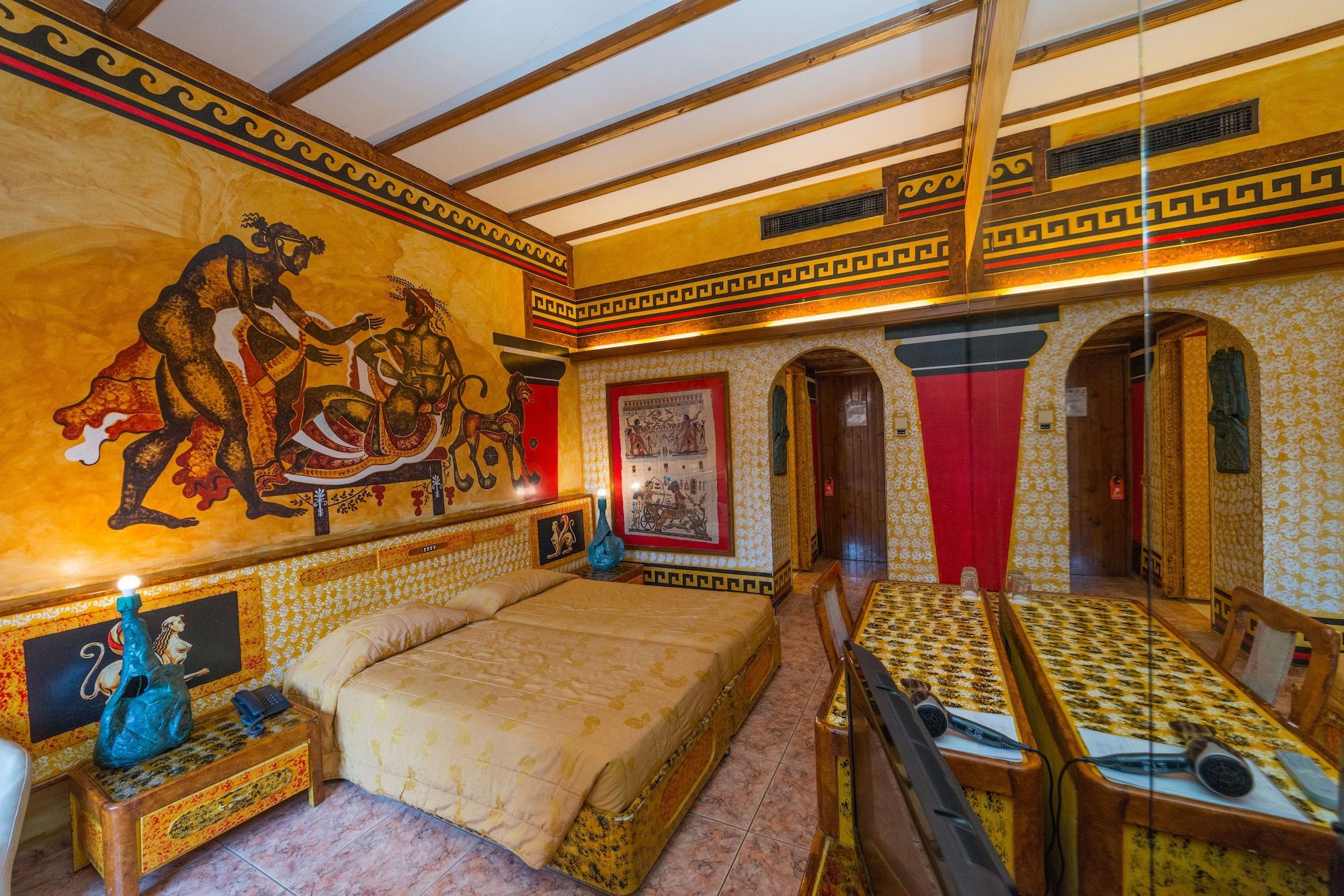 Roman Boutique Hotel Paphos Ngoại thất bức ảnh