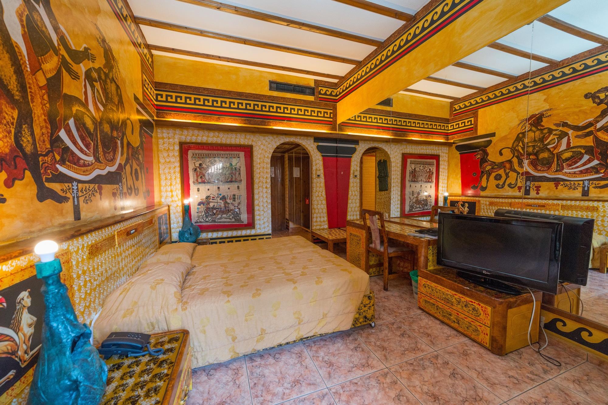 Roman Boutique Hotel Paphos Ngoại thất bức ảnh
