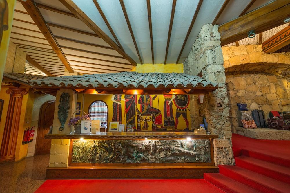 Roman Boutique Hotel Paphos Ngoại thất bức ảnh